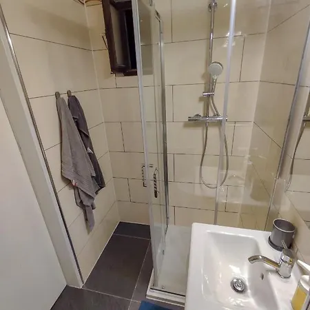 Design Studio Nahe Messe Und Hbf Mit Wlan Und Netflix Apartment *